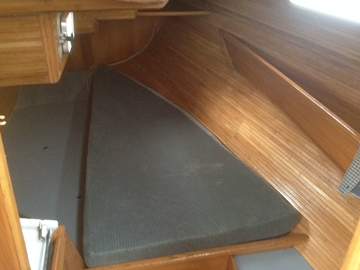 15cabinear